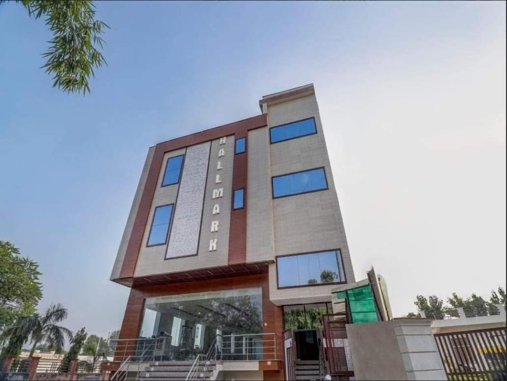 Hotel Hallmark Alwar Exterior photo